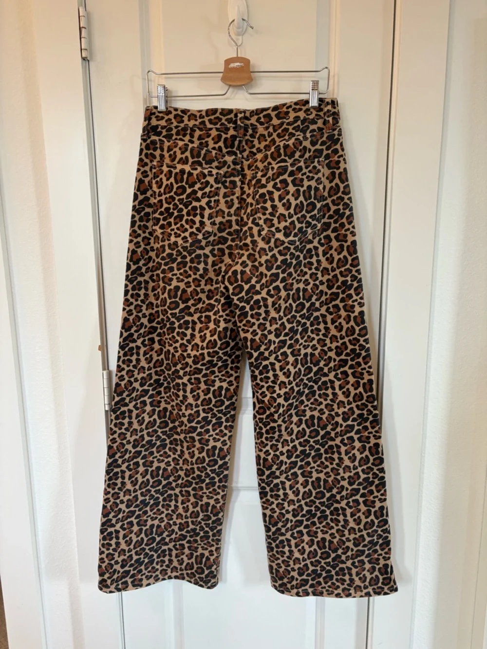 Boden Leopard-Print Jeans High Rise Wide Leg - Picture 3 of 5